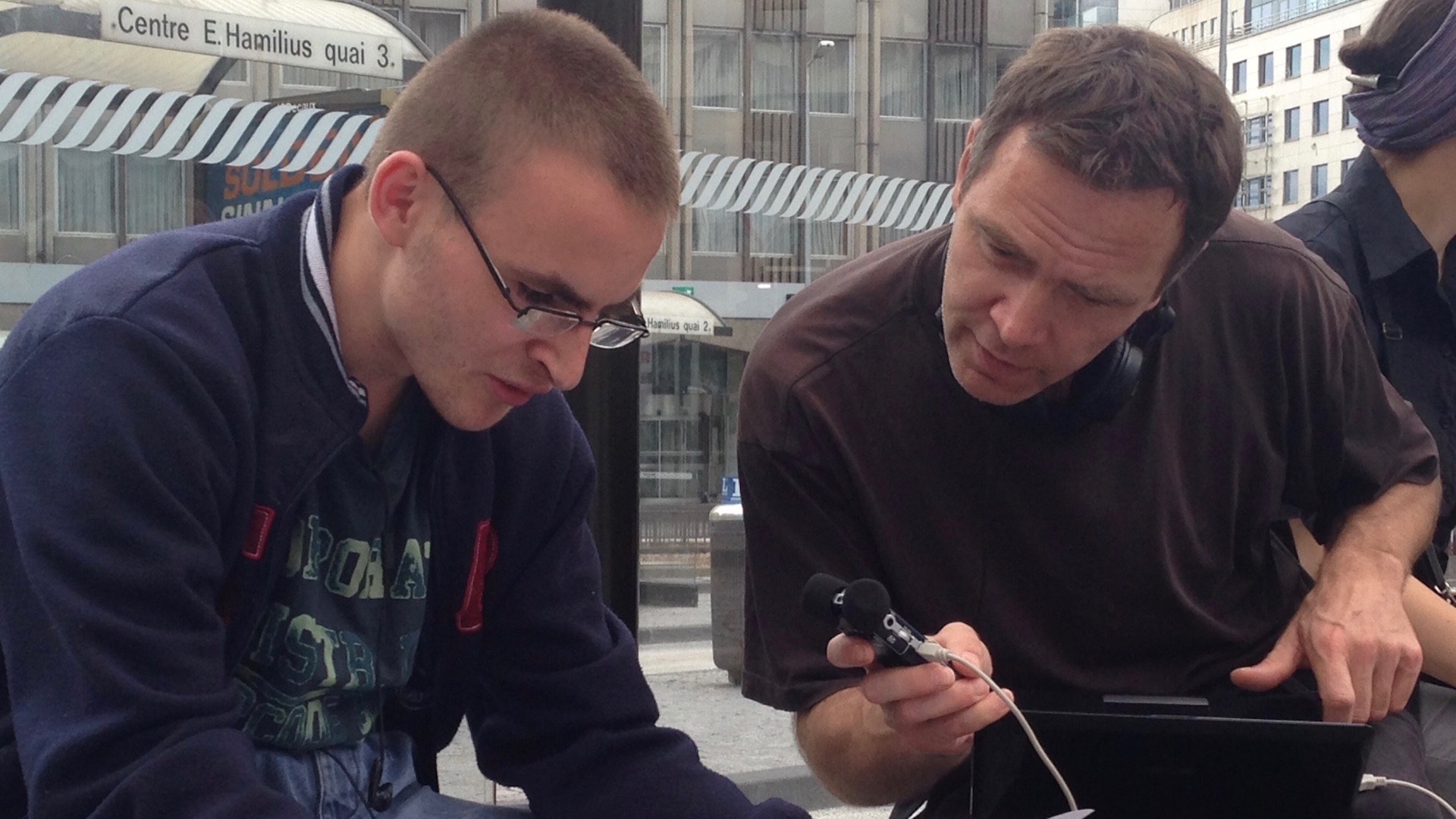 Udo Noll FM Walks_ Künstlerische Radioproduktion im öffentlichen Raum_5 ...